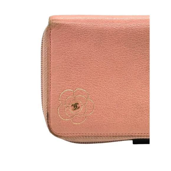 Chanel Bifold Pink Long Wallet Camellia Embossed in Gold*CC interlocking*Awesome - Picture 2 of 13